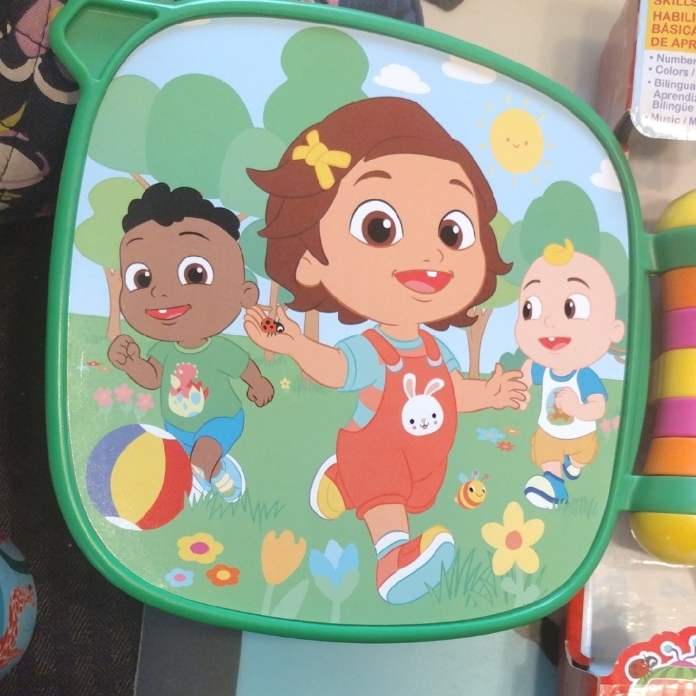CoComelon Learn With Nina! Interactive Kids Learning Toy - Yellow & Green - Picture 8 of 15